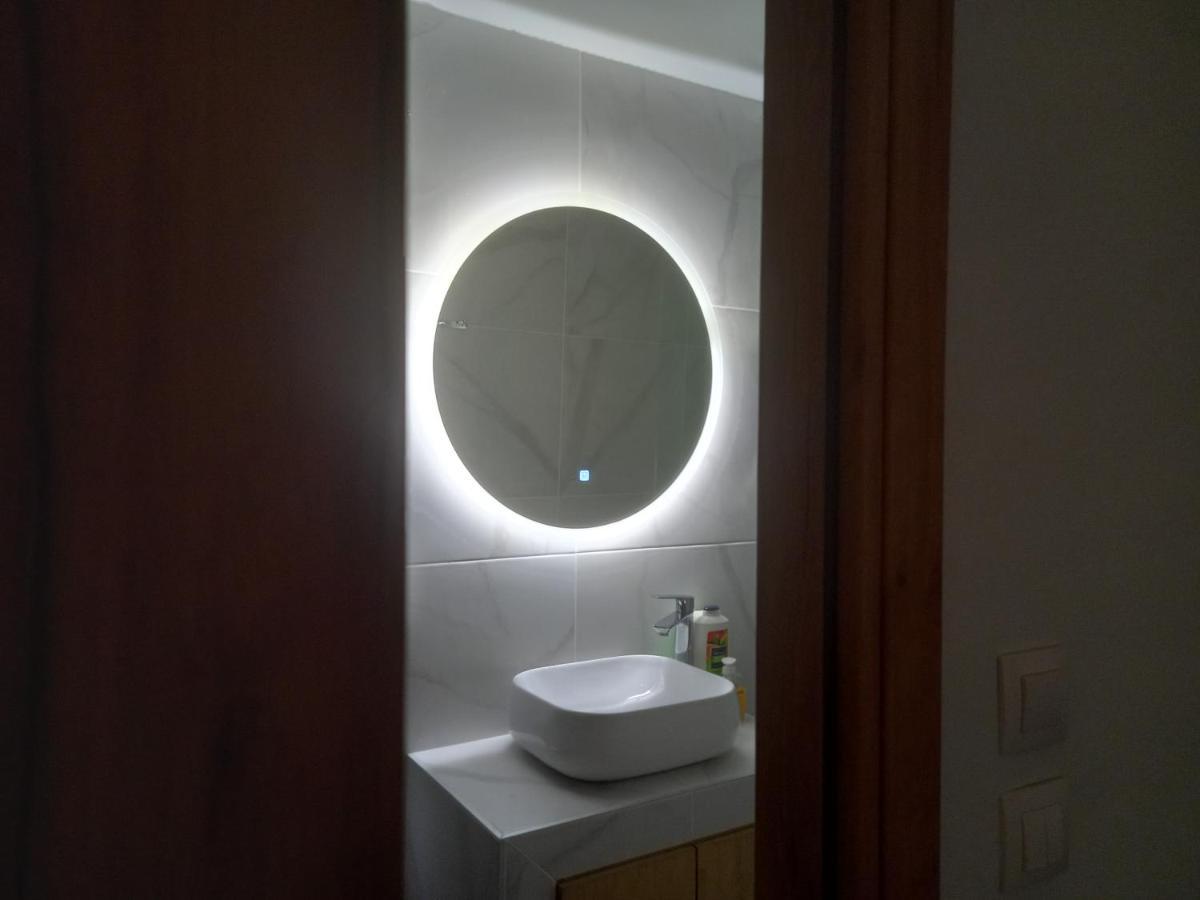 סלוניקי Eros Welcome Stay Downtown Studio - Explore Center By Foot - Close To Helexpo & University מראה חיצוני תמונה